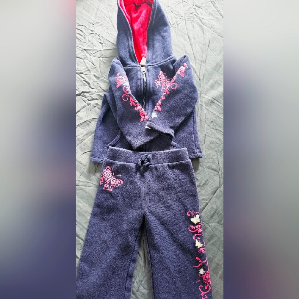 Girls 2 piece sweatsuit 18 month